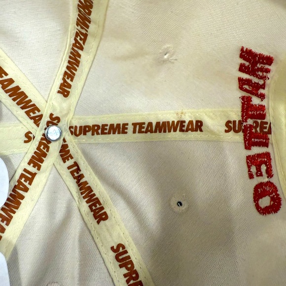 MATTEO Beige Cap with Red Embroidery - Picture 5 of 9